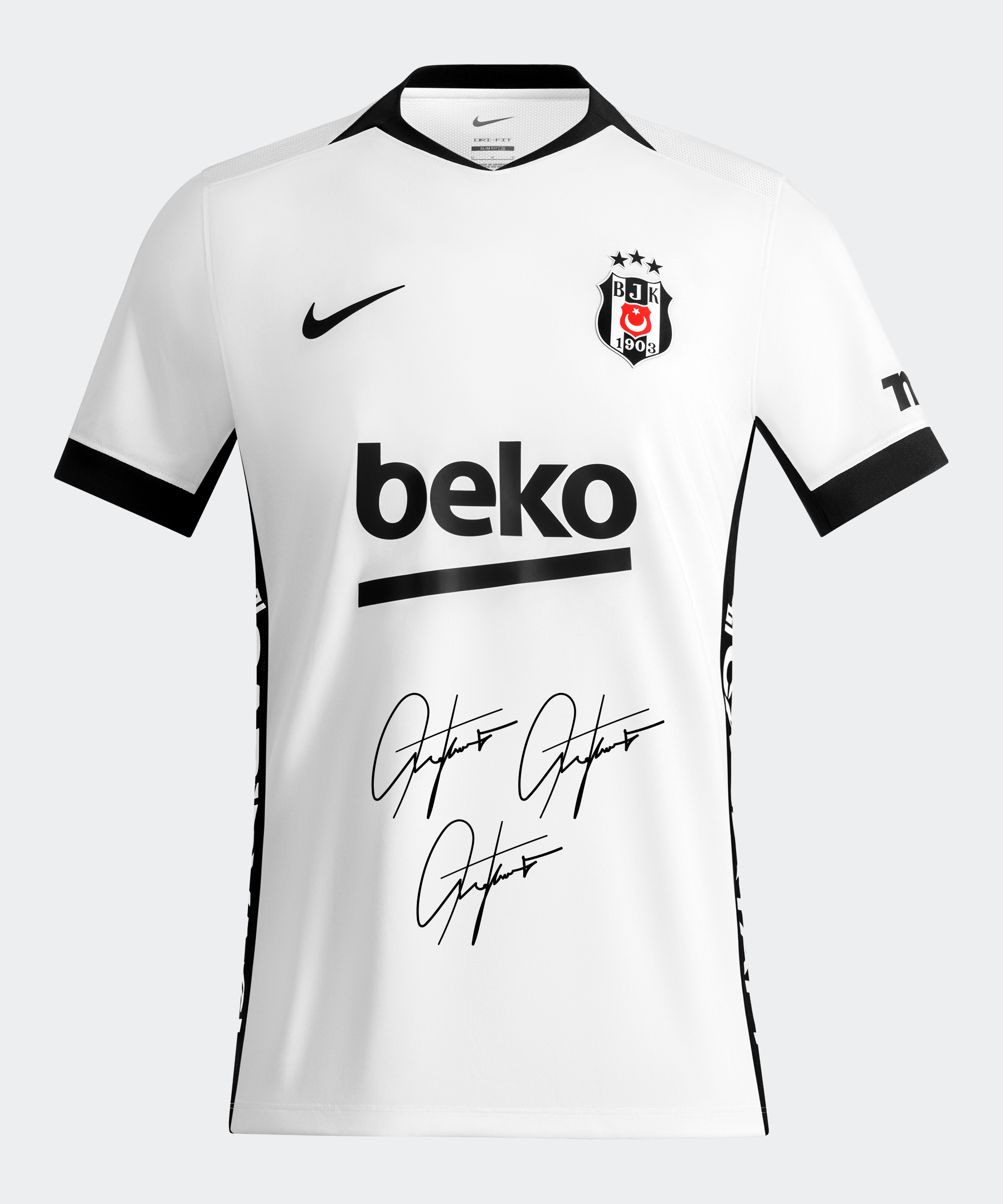 3 Futbolcu İmzalı Beşiktaş Forması